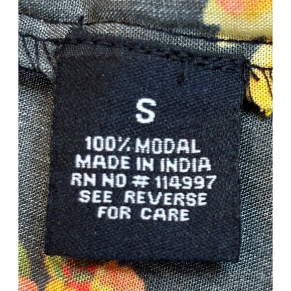 NWT Tolani Collection Cleo Top Black Floral Long Sleeve Ruffle Neck Shirt SMALL - Picture 8 of 9